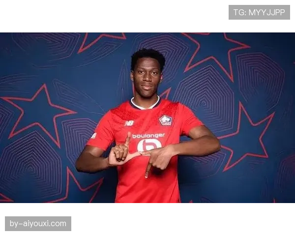 乔纳森·戴维与热苏斯：全能前锋的成长轨迹与角色演化对比