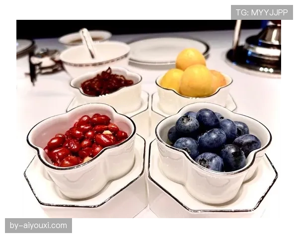 西蒙·拜尔斯家的冰箱里塞满了蛋白粉，连冰淇淋都得预约才能吃一口